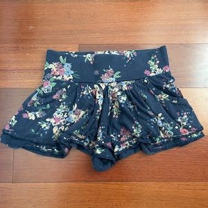 Express Navy Blue floral print skort/skirt
